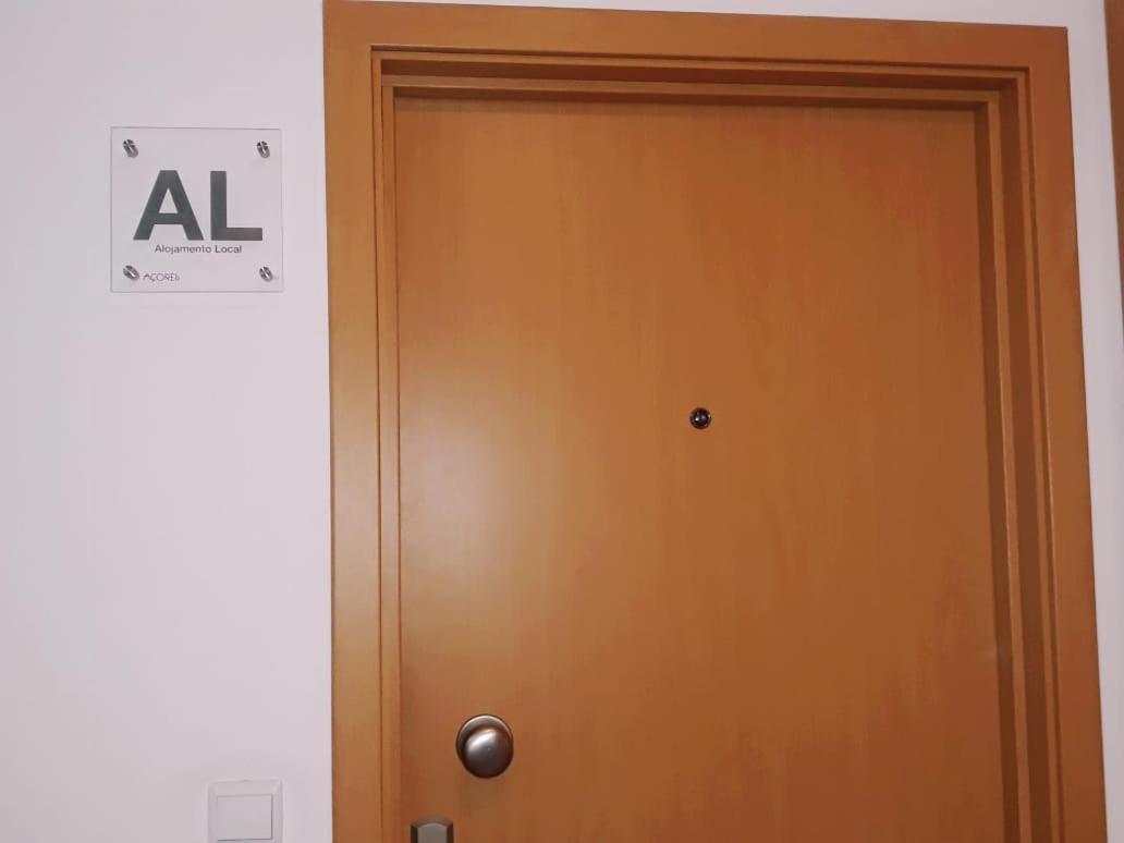 Ocean View Flat Apartment Ponta Delgada  Luaran gambar